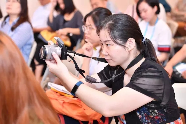 上海的城市更新，地标性构筑