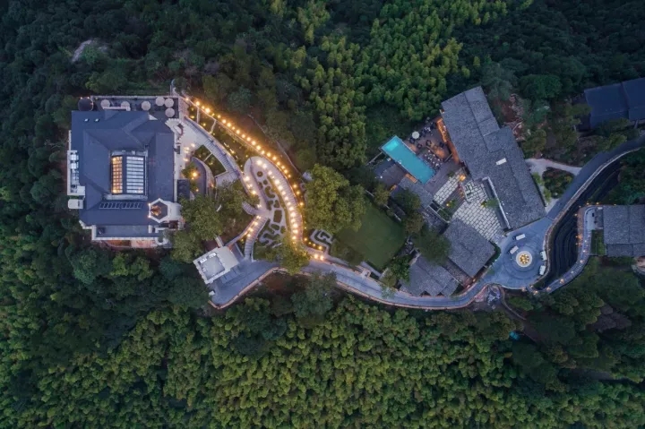 裸心堡以崭新的形貌惊艳回归