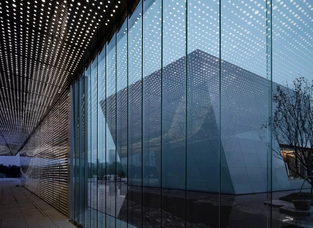 廊架与主体构筑 by远洋